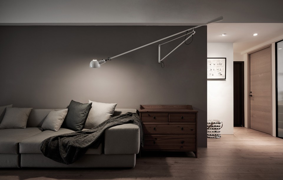 16-15-Small Simple Elegant Apartment, Taichung by Z-AXIS