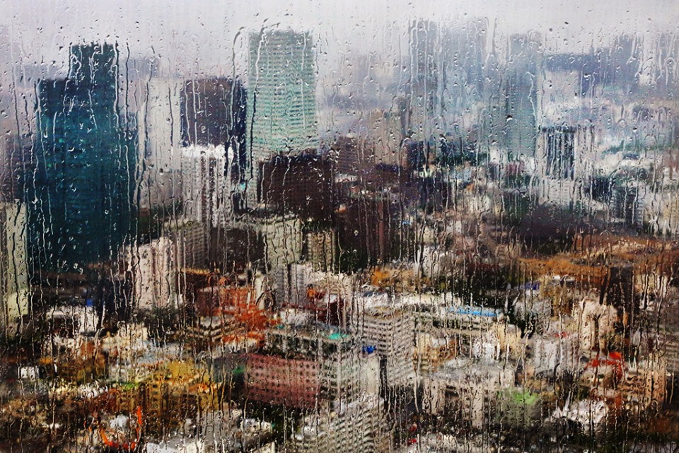 CJ_2012_TOKYO_012_small City in the Rain by Christophe Jacrot