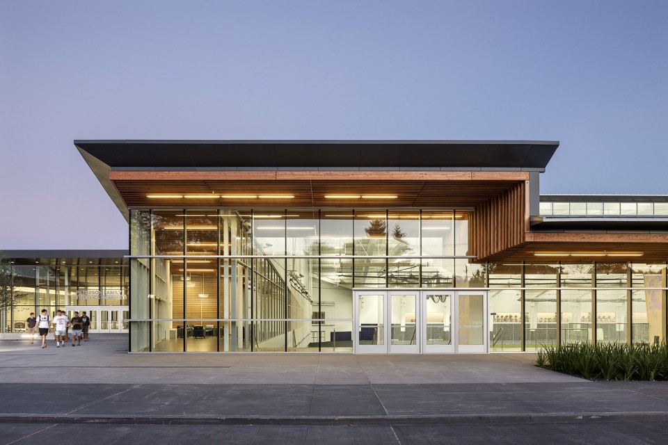 Middlebury Field House_web_09