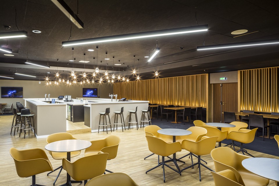 The AccorHotels Arena by DVVD Architects and Engineers-12