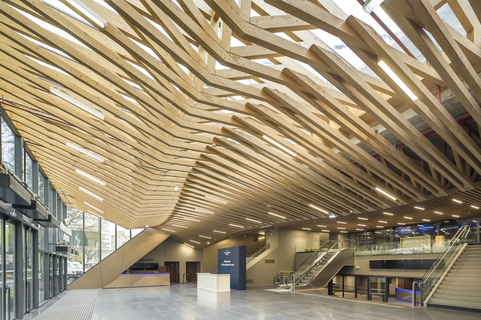 The AccorHotels Arena by DVVD Architects and Engineers-4