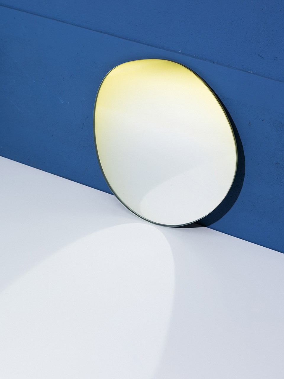 seeingglass_OFFROUND_HUE_sabinemarcelis_britvannerven_1