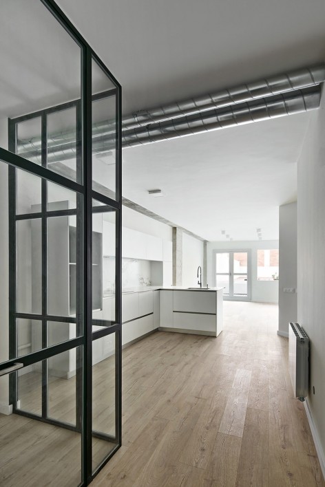 001-Corsega Apartment by RAS Arquitectura