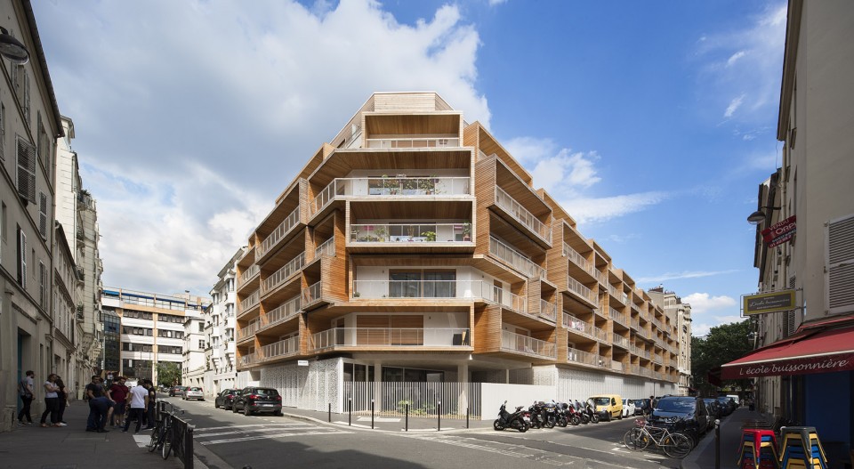 003-Less by AAVP Architecture