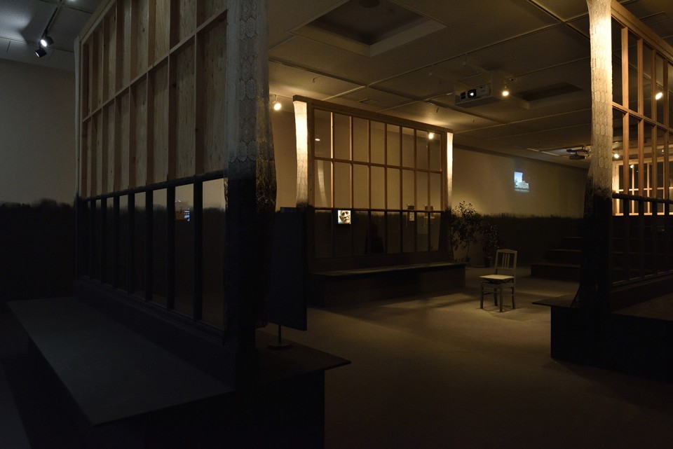 004-“Umarły Teatr” by JP architects