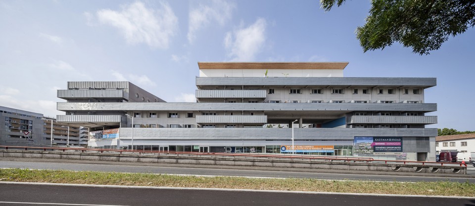 004-Bayonne Entree de Ville France by Mateo Arquitectura