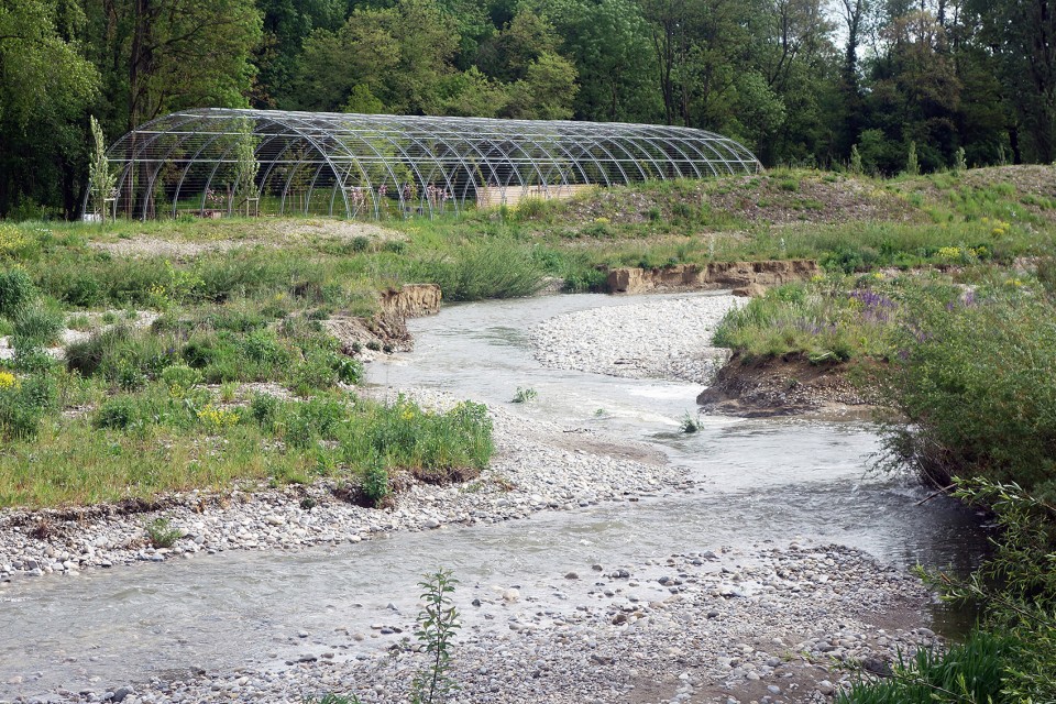 004-Revitalization of the river Aire, Geneva, Switzerland by Group Superpositions