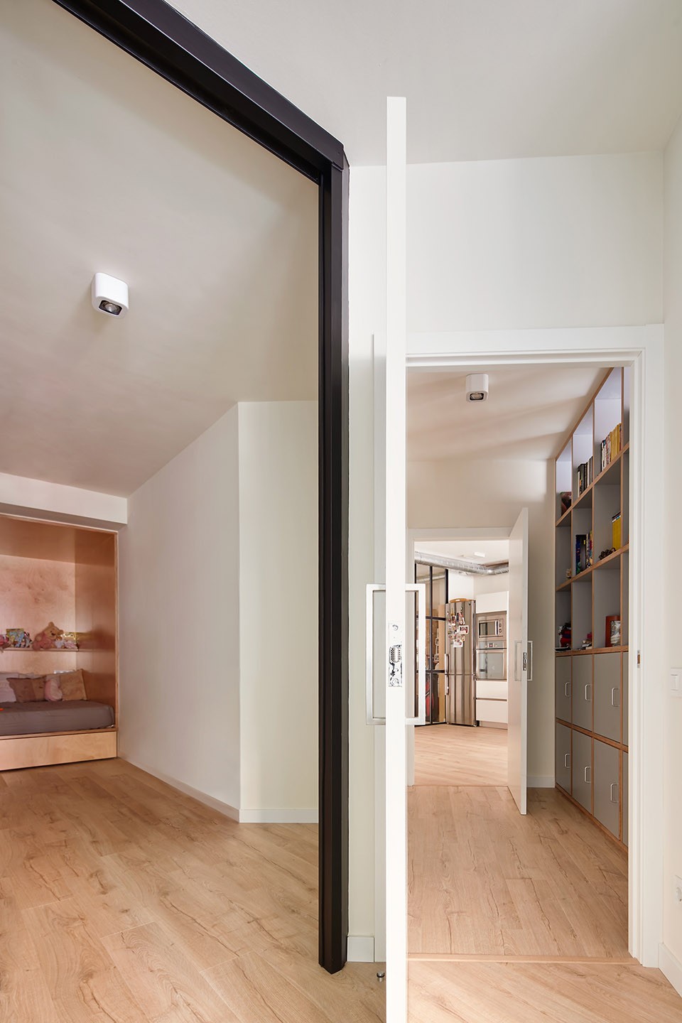 008-Corsega Apartment by RAS Arquitectura