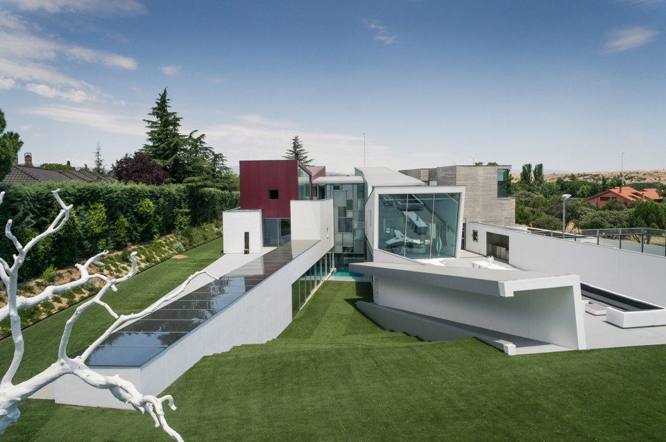 008-HOUSE H by Alfredo Munoz-Herrero
