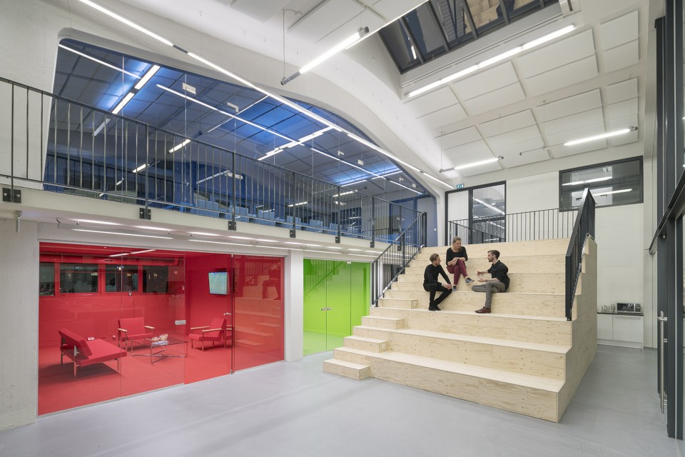 008-Our (MVRDV) House in the Middle of the Street by MVRDV