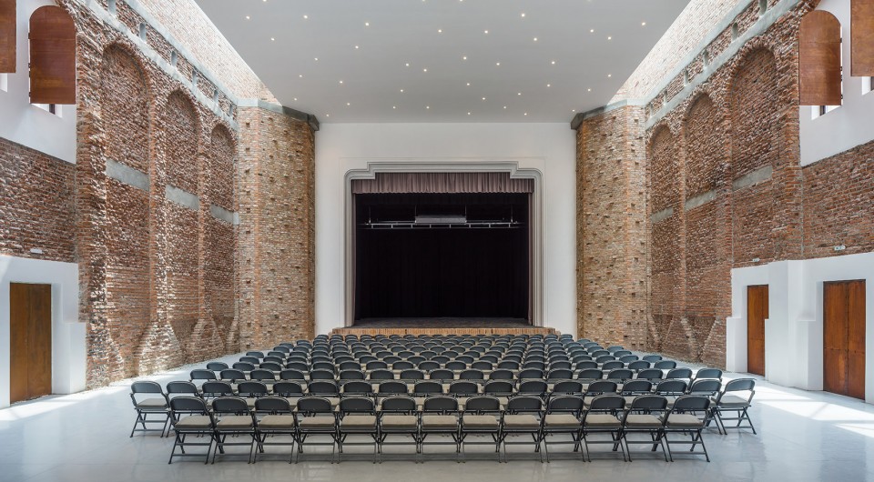 008-Rehabilitation and Refunctionalizing the Cultural Palace in Blaj by Vlad Sebastian Rusu Architecture Office