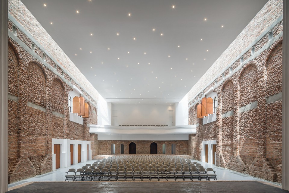 009-Rehabilitation and Refunctionalizing the Cultural Palace in Blaj by Vlad Sebastian Rusu Architecture Office
