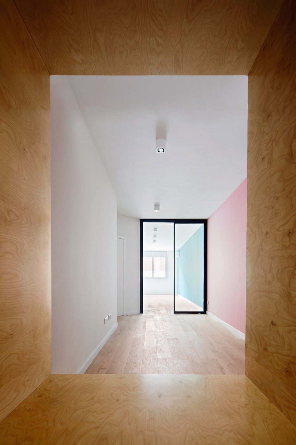 011-Corsega Apartment by RAS Arquitectura