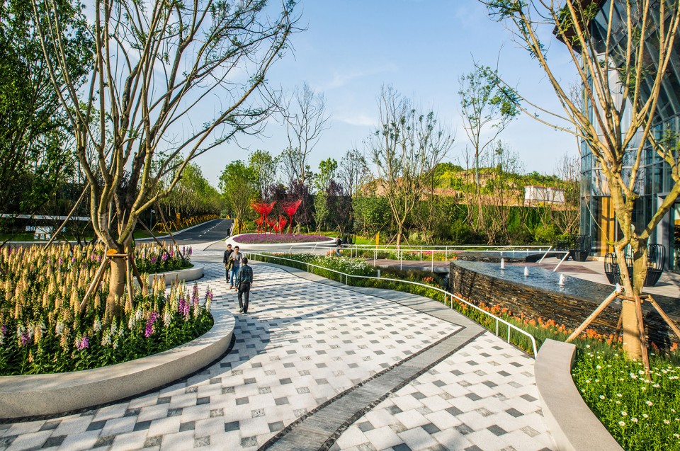 012-Chongqing Lakefront Community Park by eLandscript