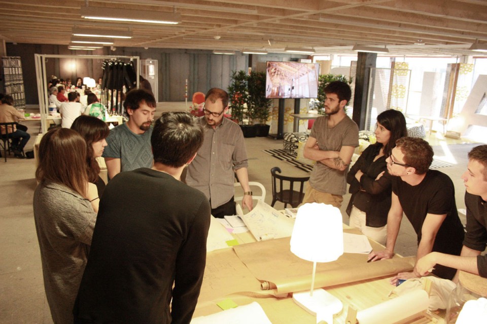 012-HOME BACK HOME by Ana Mombiedro and ENORME Studio