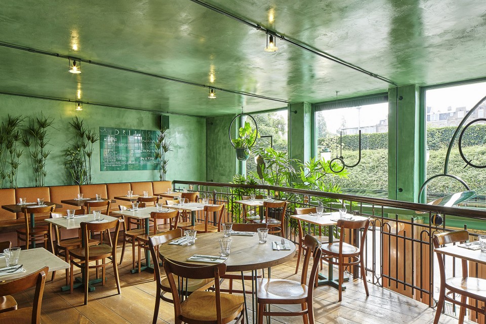 013-Bar Botanique by Studio Modijefsky