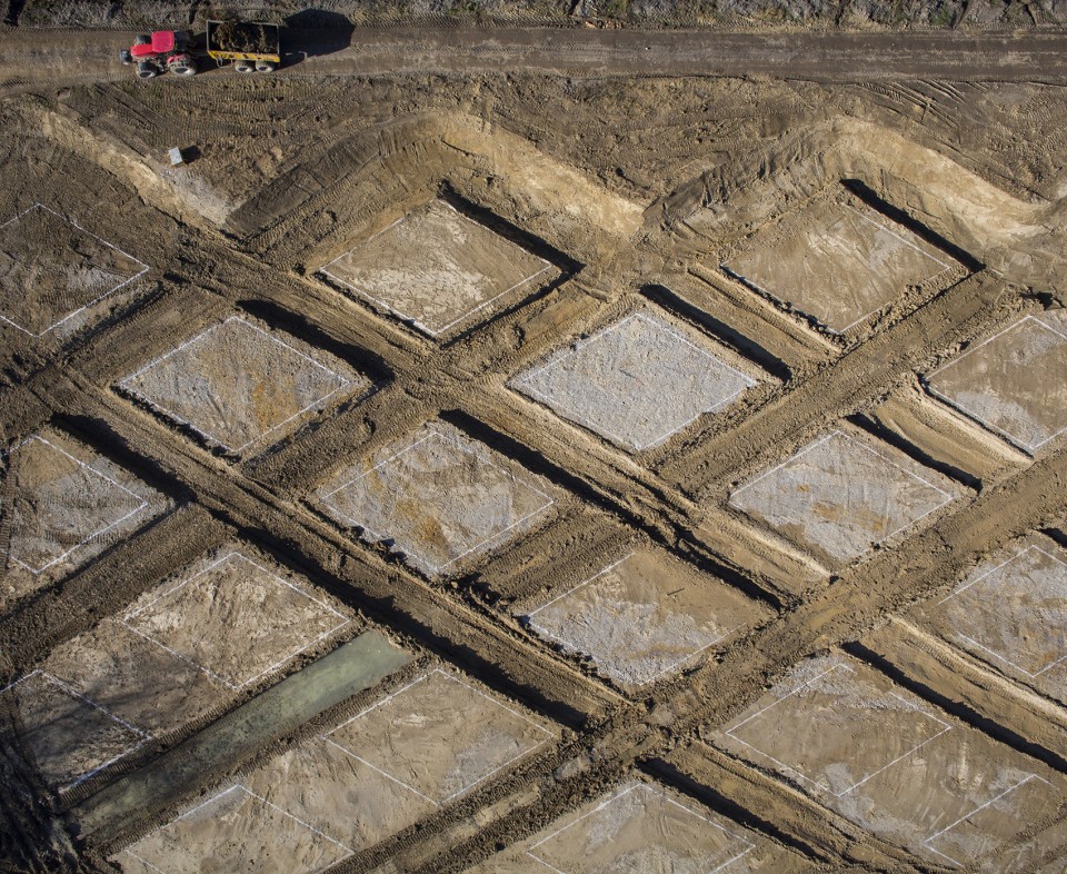 013-Revitalization of the river Aire, Geneva, Switzerland by Group Superpositions