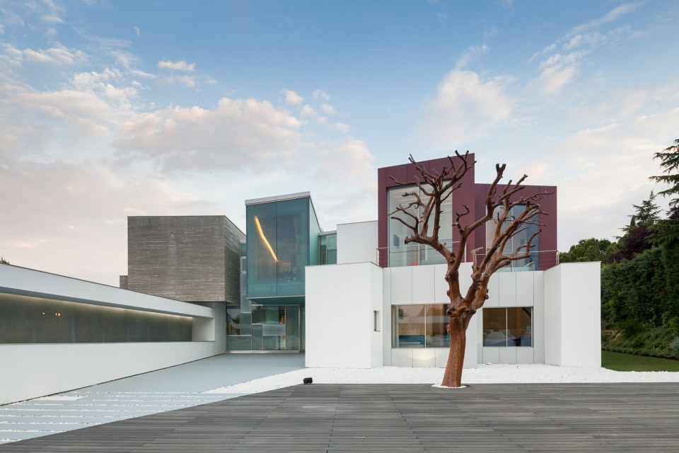 014-HOUSE H by Alfredo Munoz-Herrero