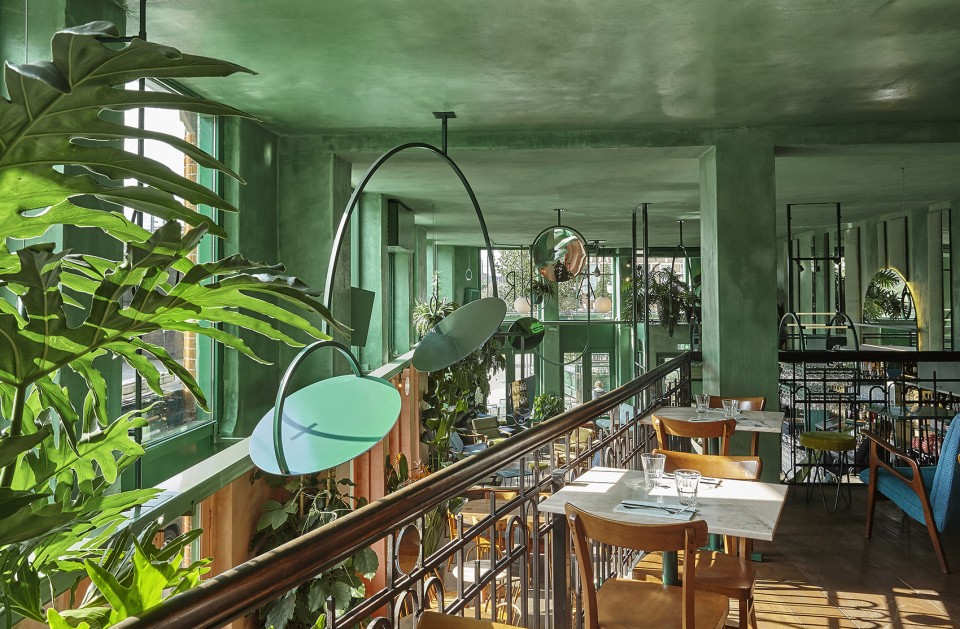 015-Bar Botanique by Studio Modijefsky