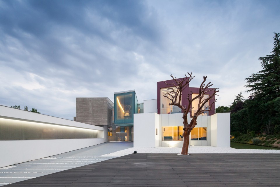 016-HOUSE H by Alfredo Munoz-Herrero