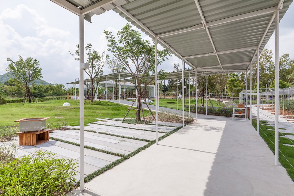 017-Coro Field by Integrated Field Co.,Ltd.