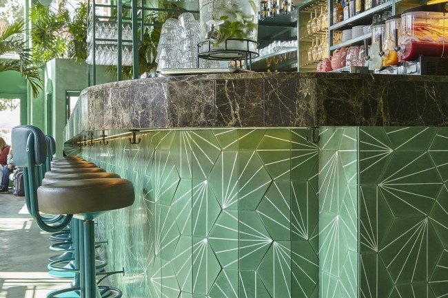 020-Bar Botanique by Studio Modijefsky