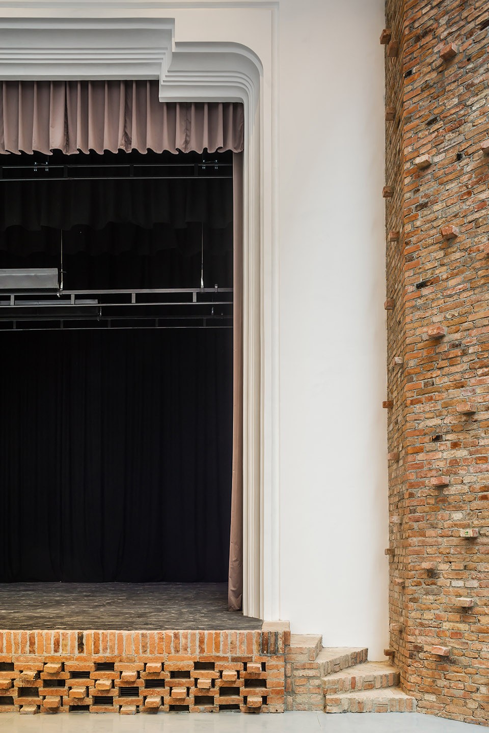 020-Rehabilitation and Refunctionalizing the Cultural Palace in Blaj by Vlad Sebastian Rusu Architecture Office
