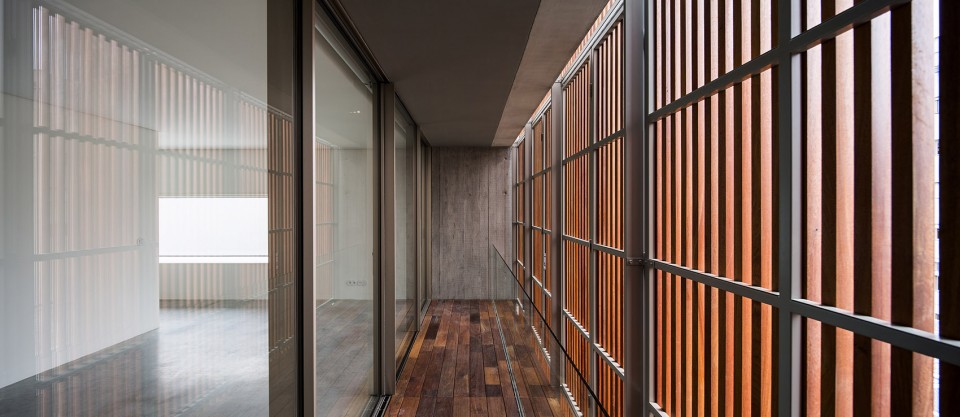 022-House in Bonfim by AZO Sequeira Arquitectos Associados