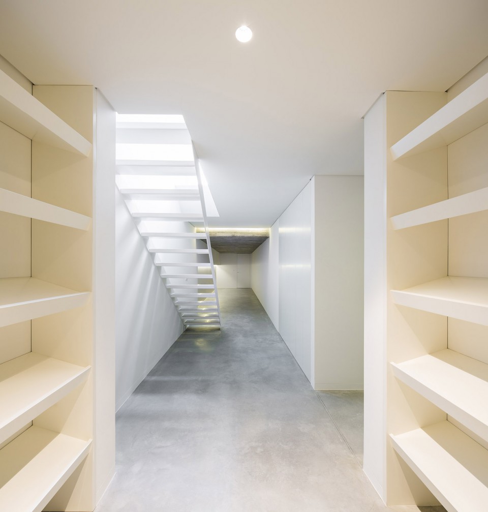 024-House in Bonfim by AZO Sequeira Arquitectos Associados