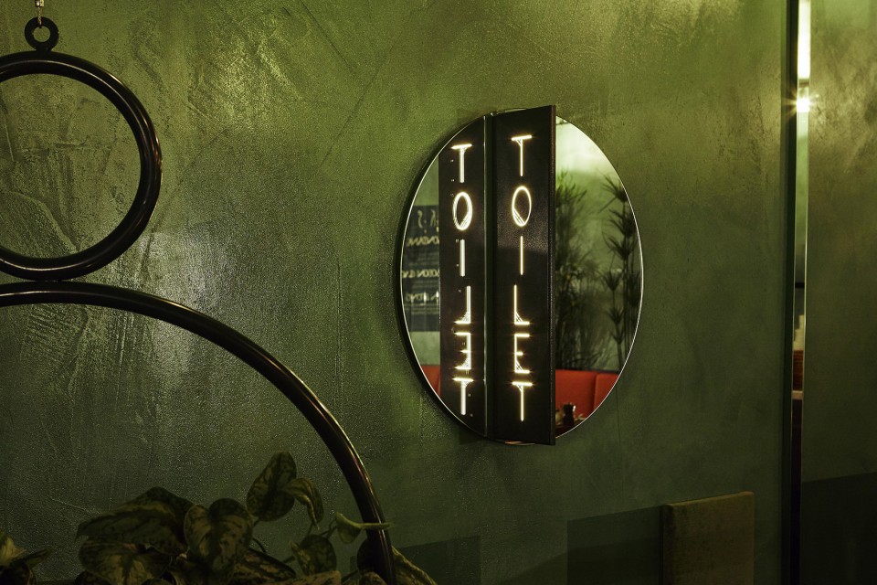 029-Bar Botanique by Studio Modijefsky