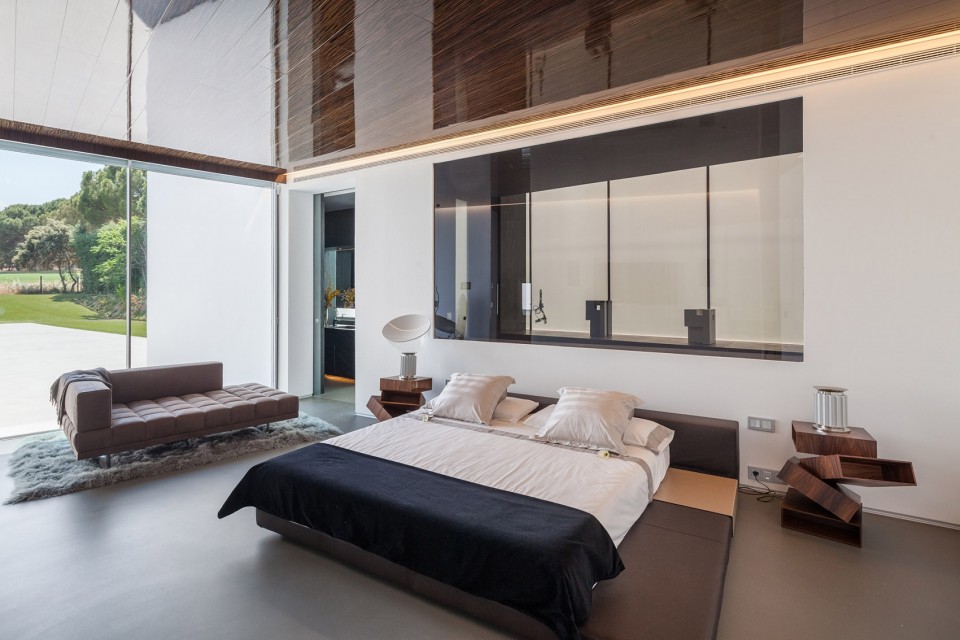 040-HOUSE H by Alfredo Munoz-Herrero