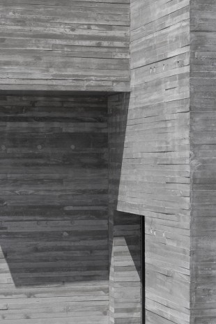 060-HOUSE H by Alfredo Munoz-Herrero