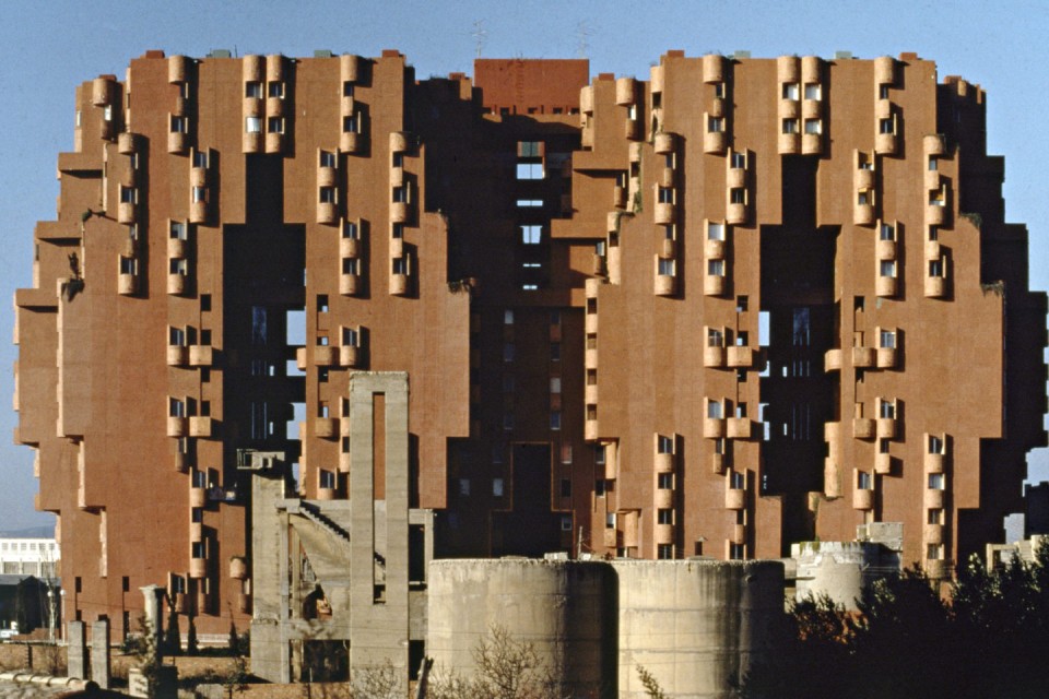001-Walden 7 by Ricardo Bofill