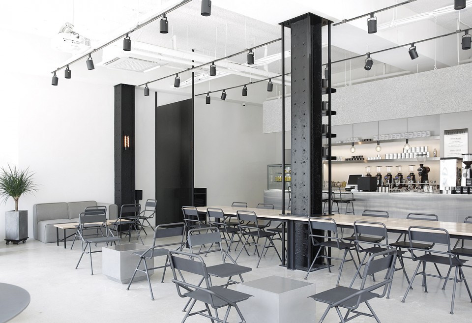 002-Ezer Coffee by Joongho Choi Studio