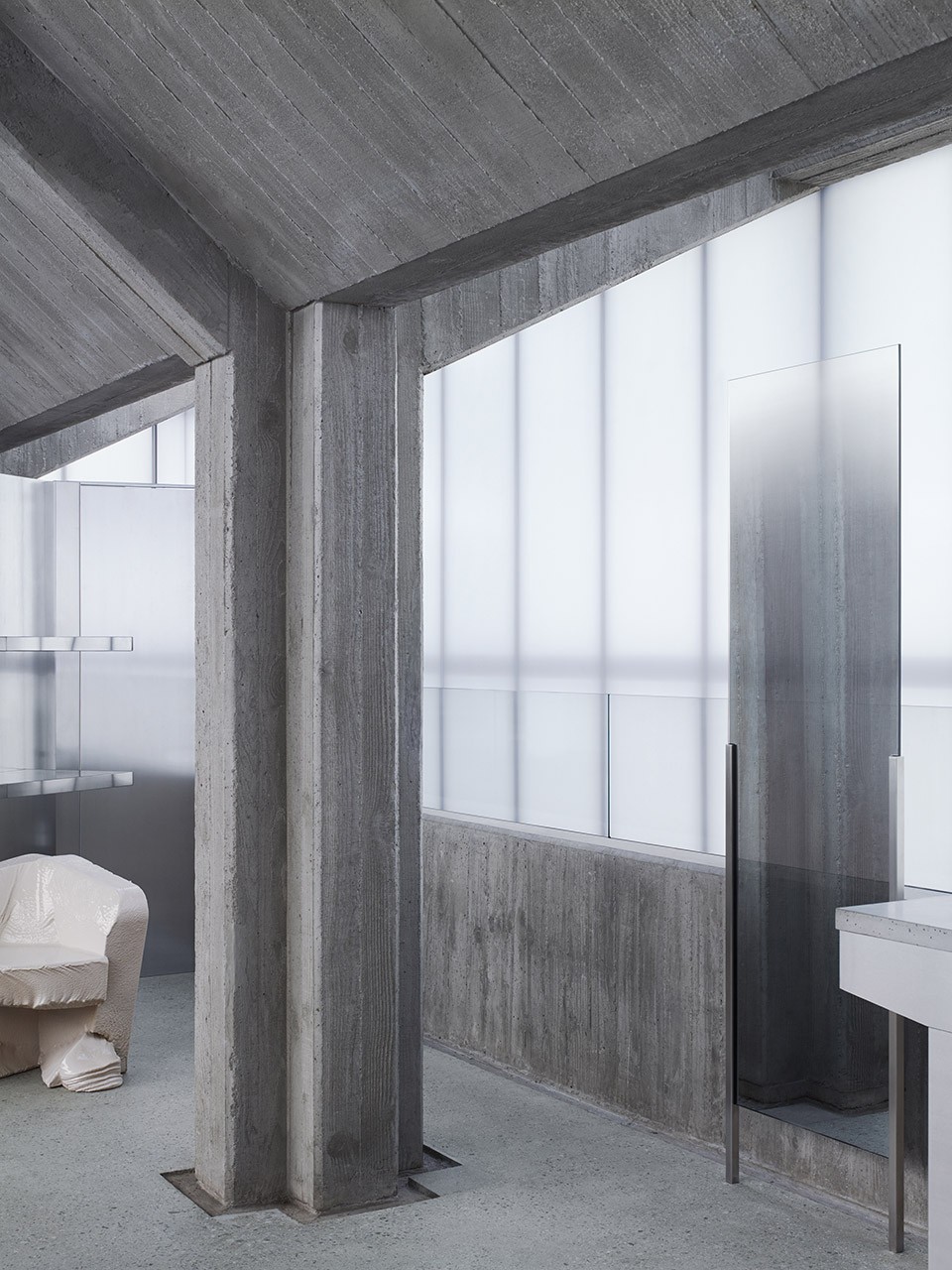 004-Acne Studios by Sophie Hicks