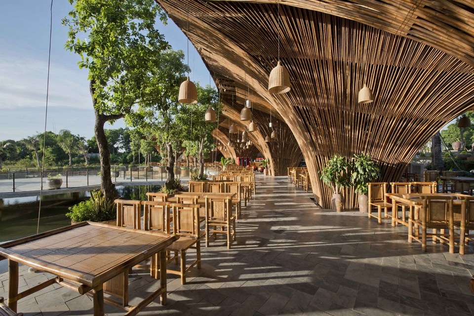 006-Roc Von Restaurant by Vo Trong Nghia Architects