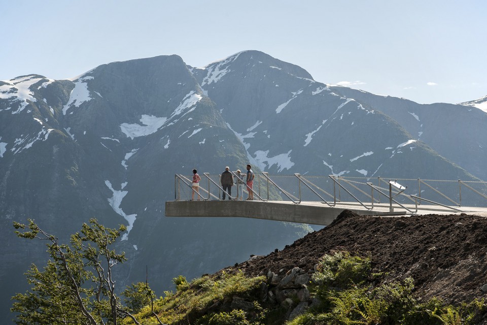 007-THE GAULAR MOUNTAIN ‐ SET FOR REST by CODE arkitektur