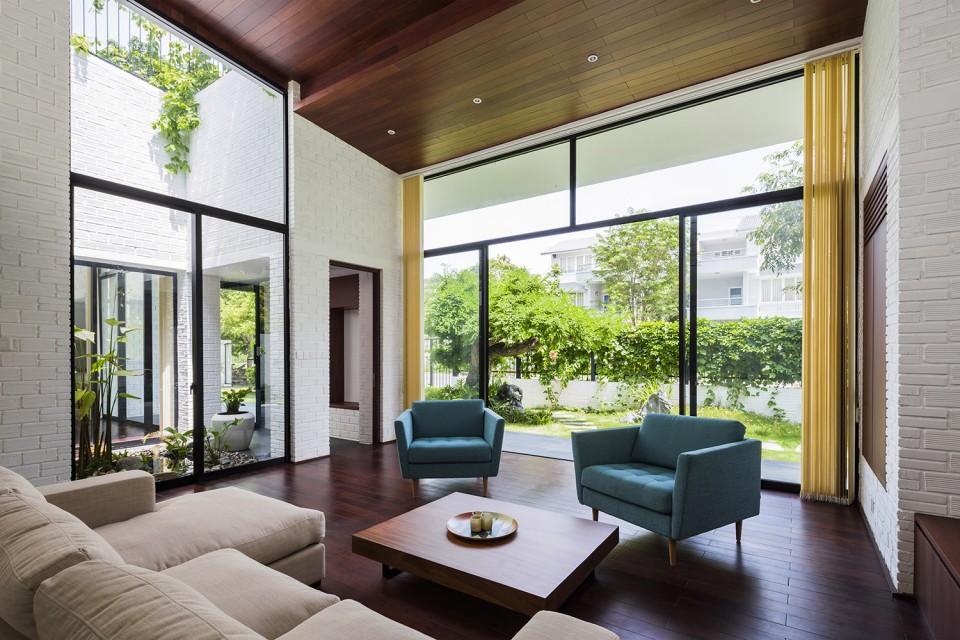 008-A House in Nha Trang by Vo Trong Nghia Architects + ICADA
