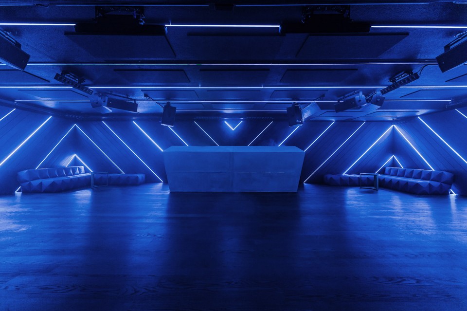 008-LEXY Nightclub by DYER-SMITH FREY