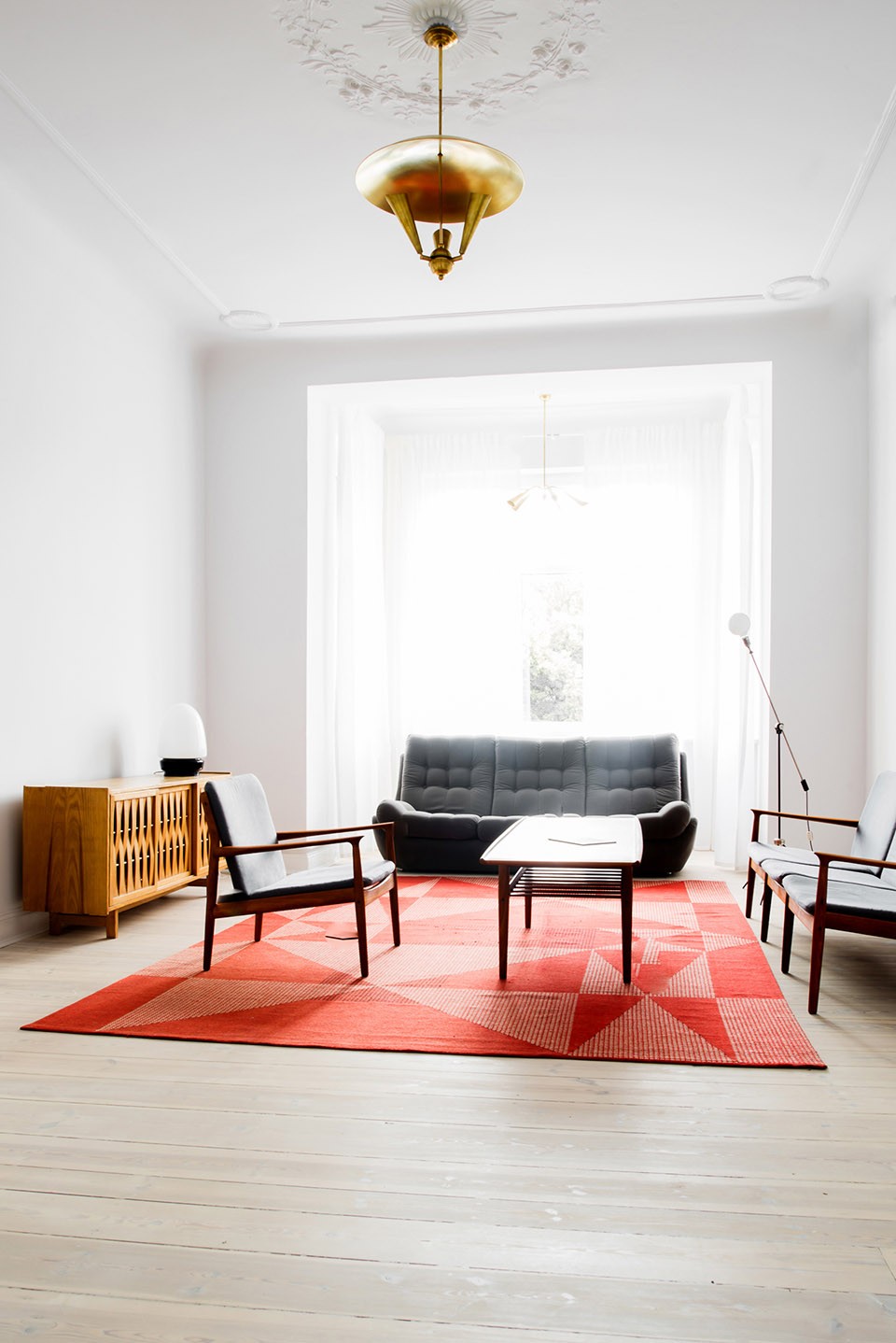 008-tenement house on the edge of a park by loft kolasinski