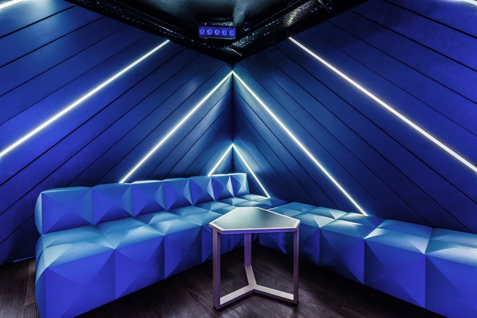 010-LEXY Nightclub by DYER-SMITH FREY