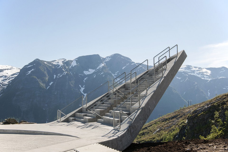 012-THE GAULAR MOUNTAIN ‐ SET FOR REST by CODE arkitektur