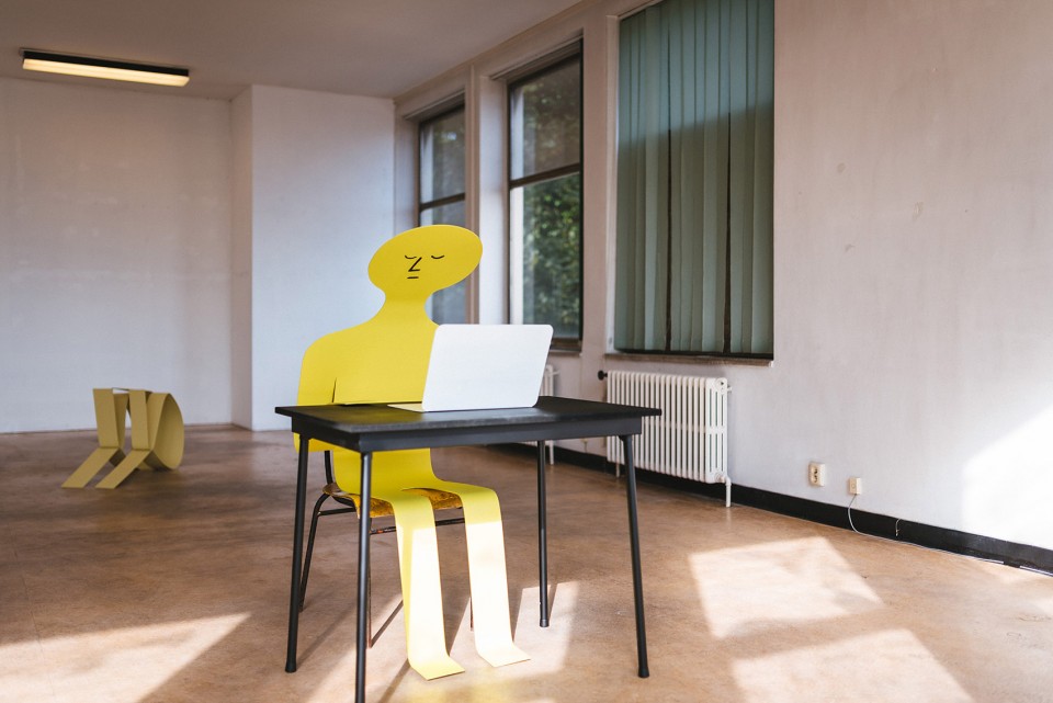 018-Oscar_2_FLAT OUT by Jean Jullien