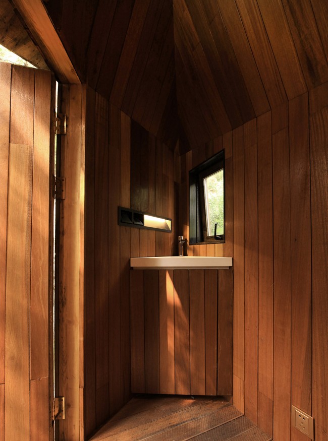 018-The Treehouse by Wee Studio
