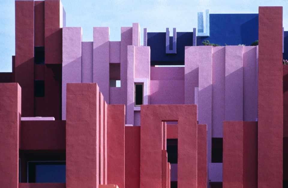 028-LA MURALLA ROJA by Taller de Arquitectura
