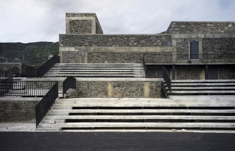 057-Double Mountains by Livil Architects
