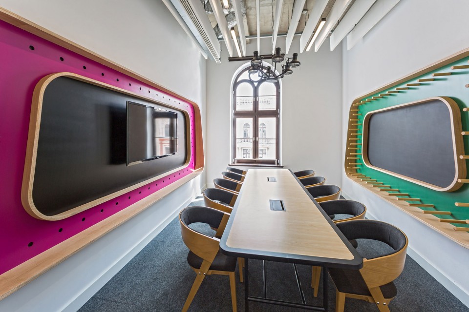068-Opera Software headquarters in Wroclaw by modelina