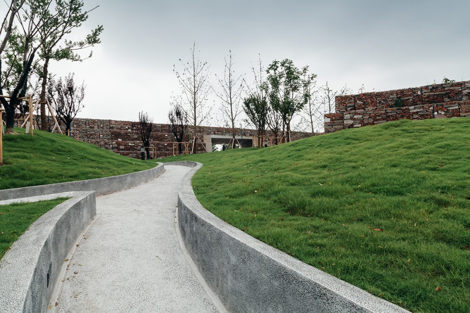 003-Riverfront Aite Park by Atelier Liu Yuyang Architects and CHORA