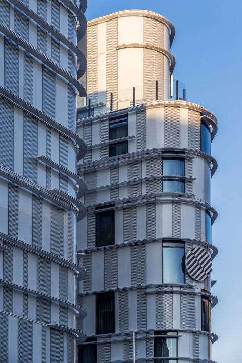 006-Ibis Styles & Pullman hotels in Roissypôle by Arte Charpentier Architectes