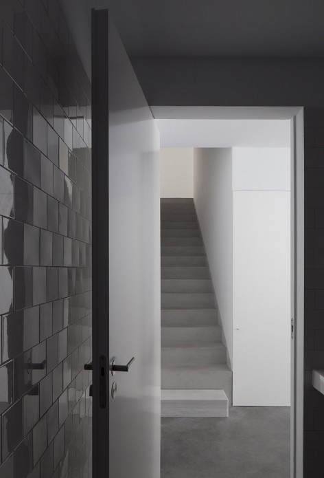007-Cointec Offices by Dot Partners
